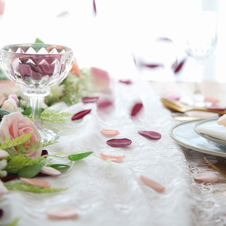 300pcs Silk Rose Petals Burgundy Maroon Flower Petals for Wedding Flower Girl Basket Aisle Scatter Dinner Table Centerpieces