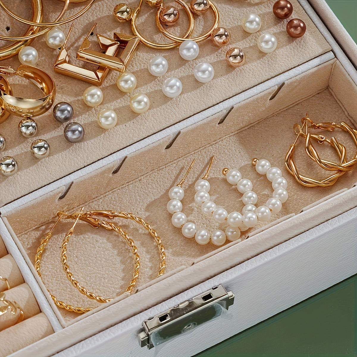 86pcs of Trendy Jewelry Featuring a Vintage Bohemian Style, Made with Faux Pearls And Zinc Alloy.