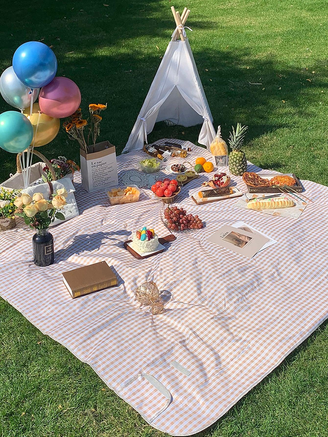 Plaid Pattern Outdoor Picnic Mat - Lasercutwraps Shop