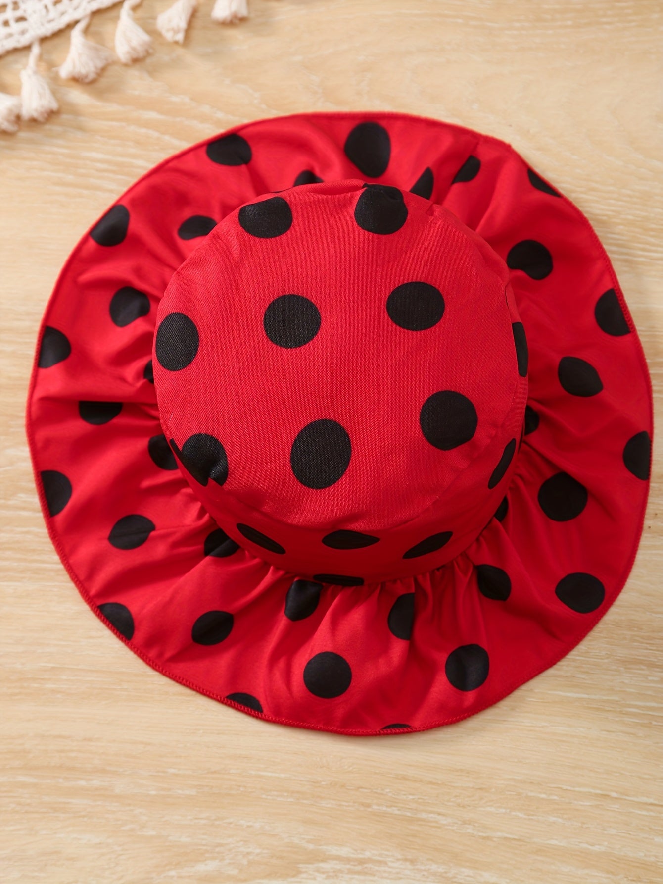2pcs Set Girls' Summer Ladybug Print Sleeveless Dress with Adjustable Straps & Ruffled Collar + Polka Dot Sun Hat