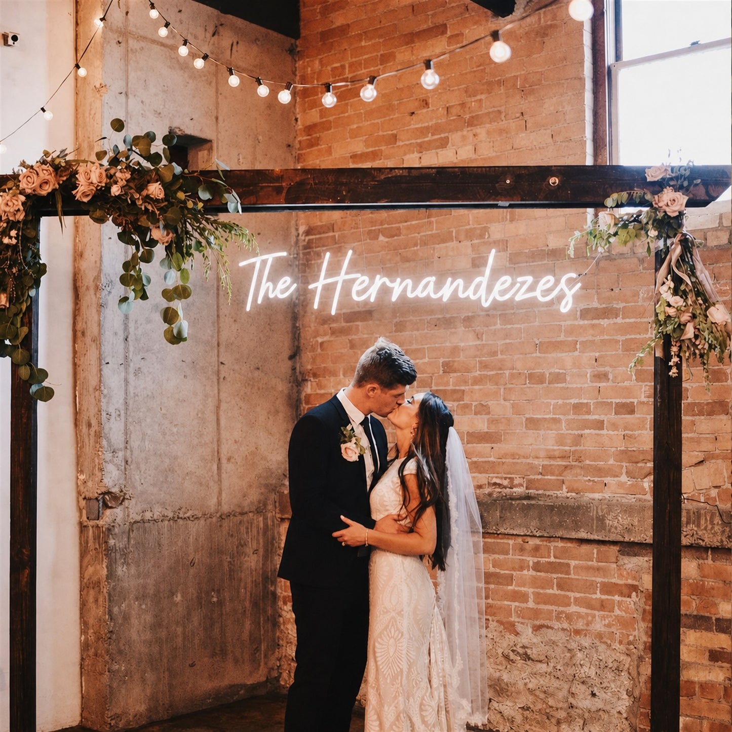 Custom Family Name or Text Neon Sign | Personalized Wedding LED Decor