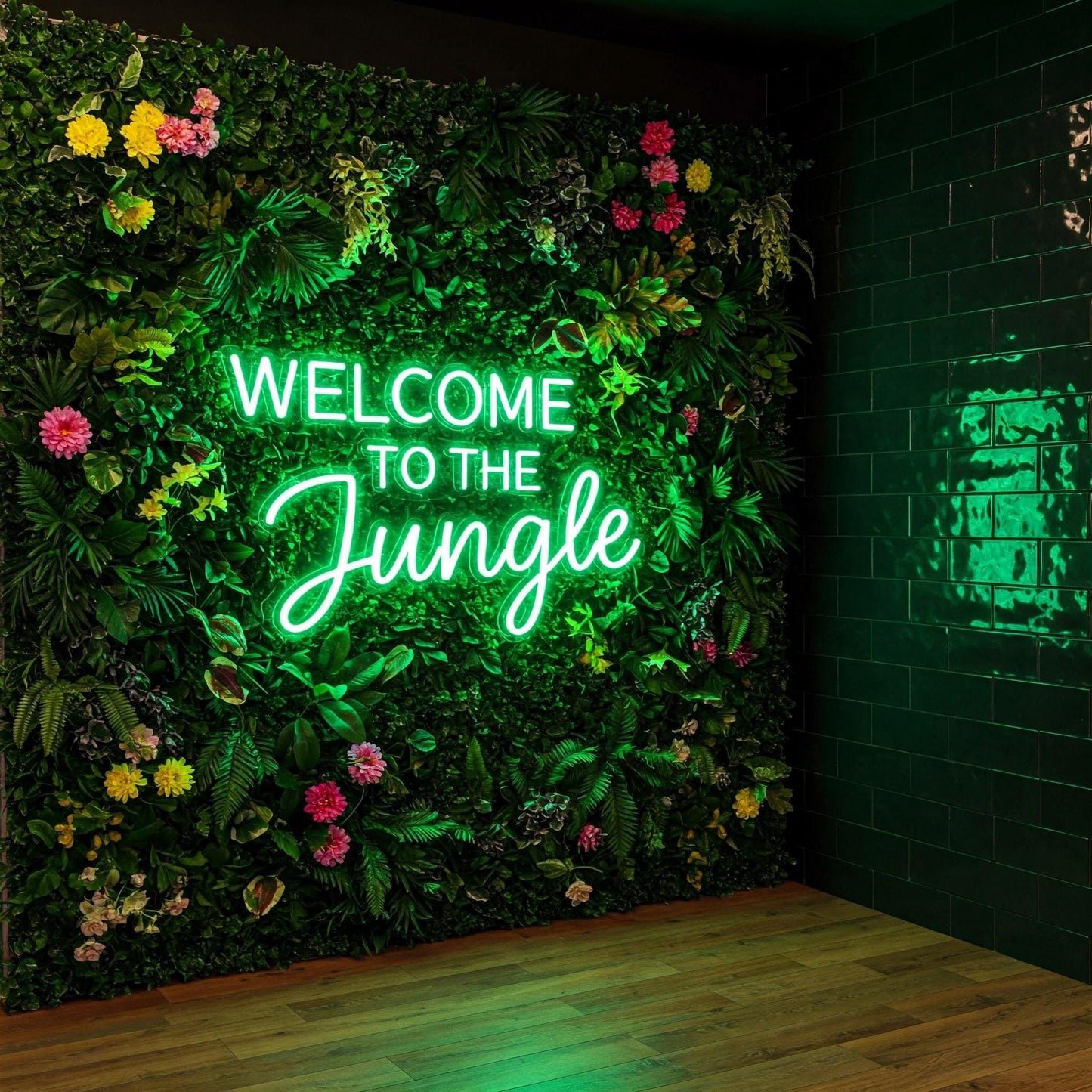 Welcome to the Jungle Neon Sign 🌿 Tropical Party Backdrop & Wedding Decor Ideas