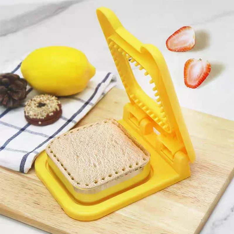 FunShape - Sandwich Cutter & Sealer Press