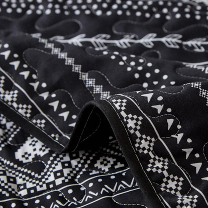 Avenzo Modern Boho Style Bedding Set