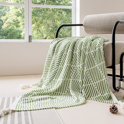 Monochrome Diamond Pattern Throw Blanket
