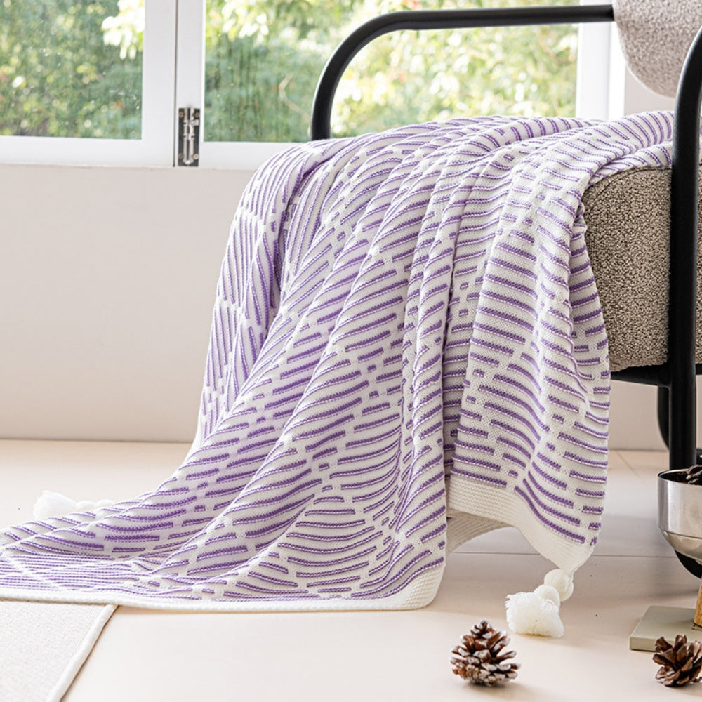 Monochrome Diamond Pattern Throw Blanket