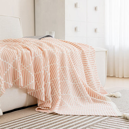 Monochrome Diamond Pattern Throw Blanket