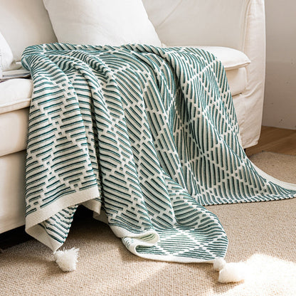 Monochrome Diamond Pattern Throw Blanket