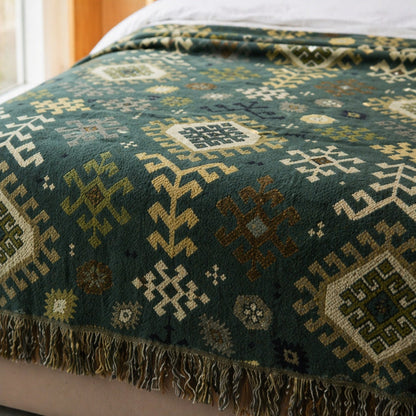 Tribal-Inspired Soft Geometric Fringe Cotton Blanket
